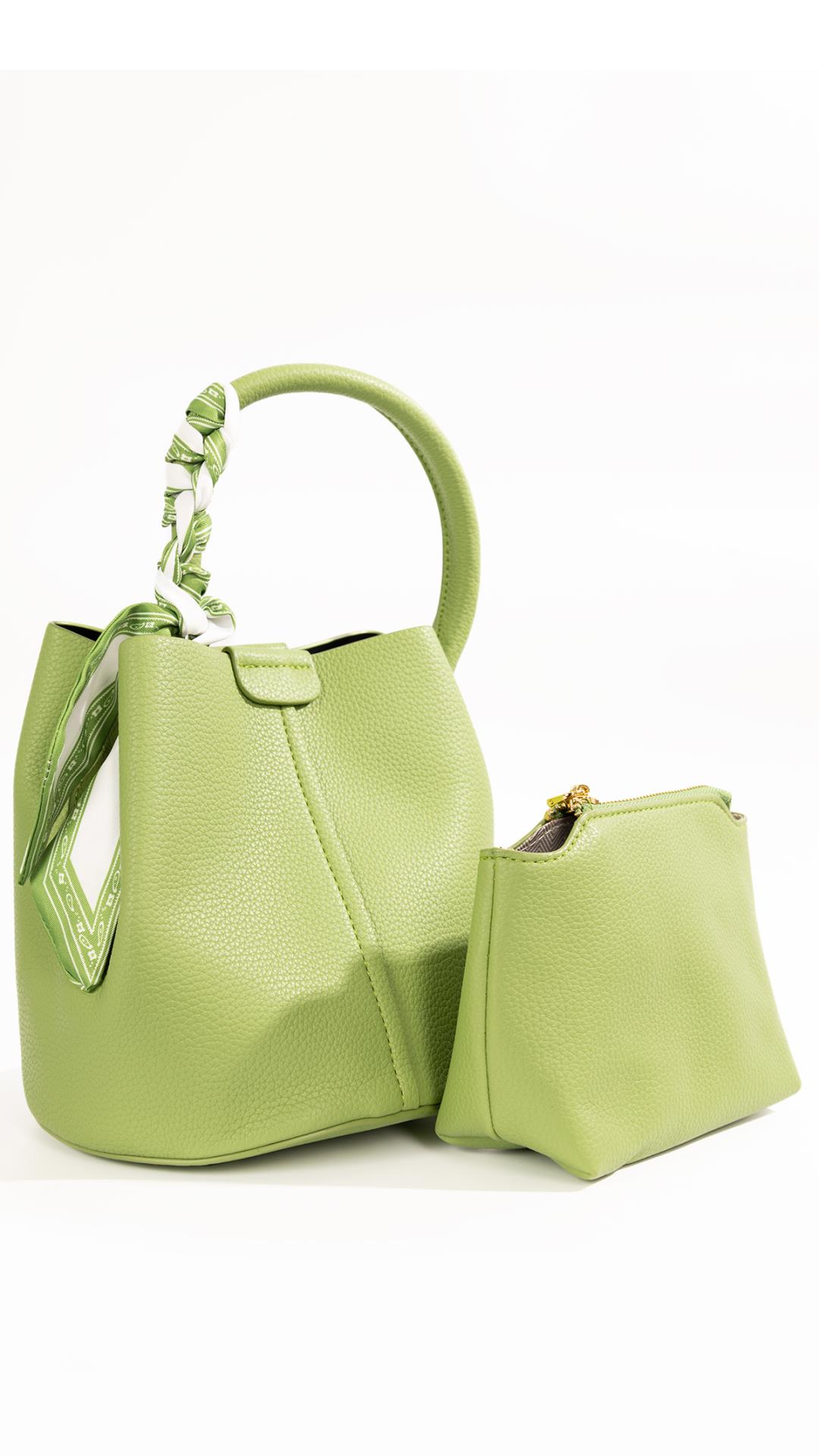Soft handbag with inner bag