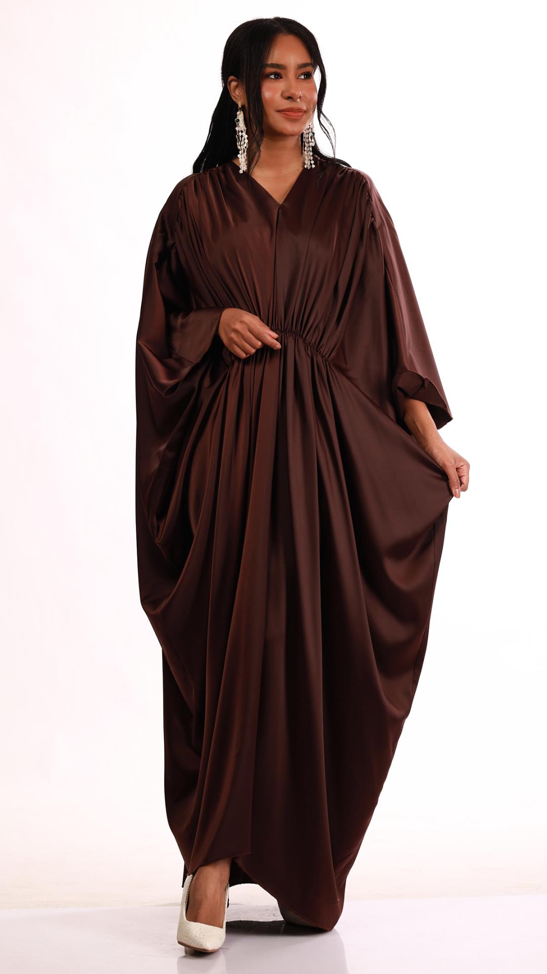 Abaya with a distinctive design from the front 