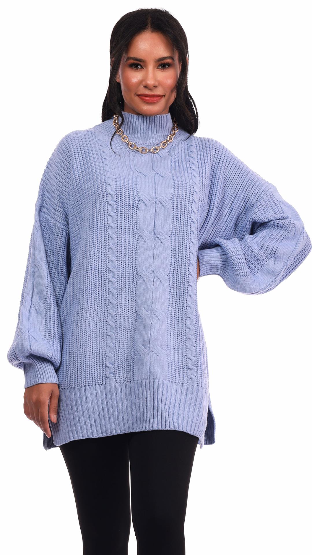 Wool blouse with braiding design on the front 